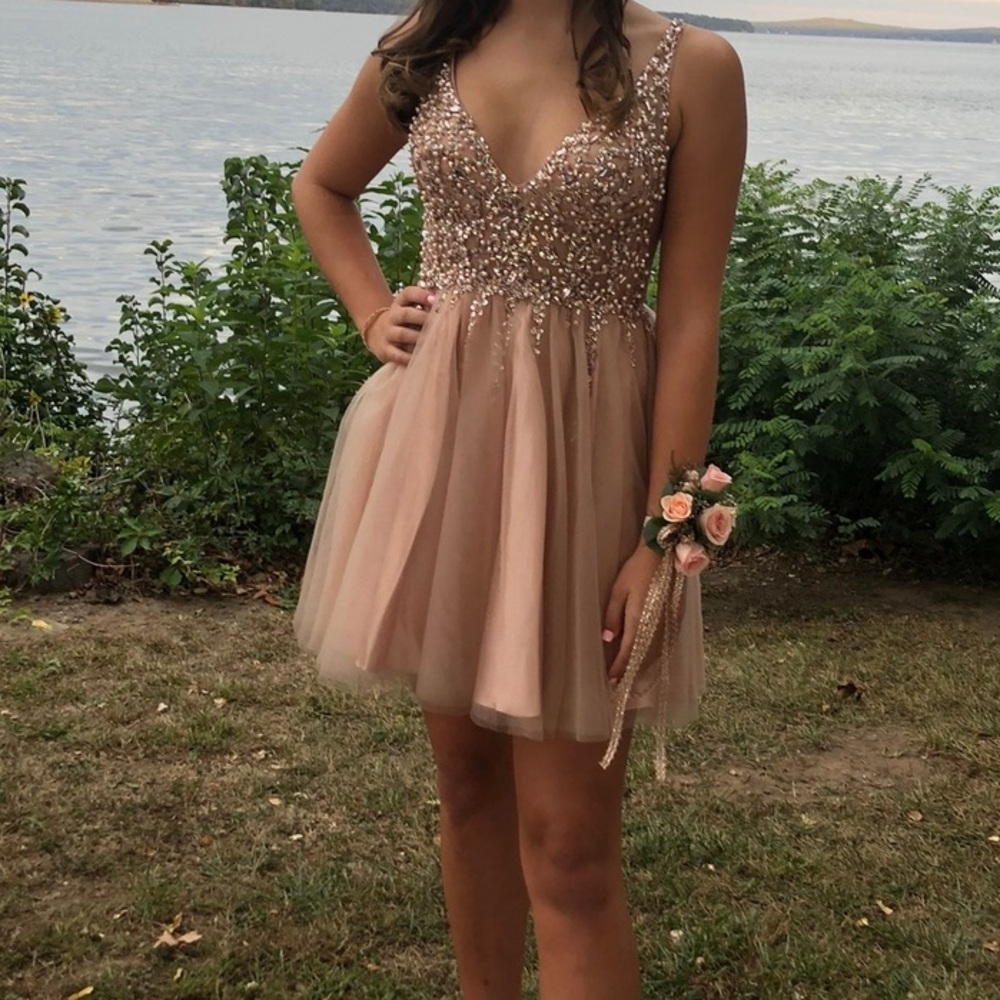 Beaded Blush Dress👗💖